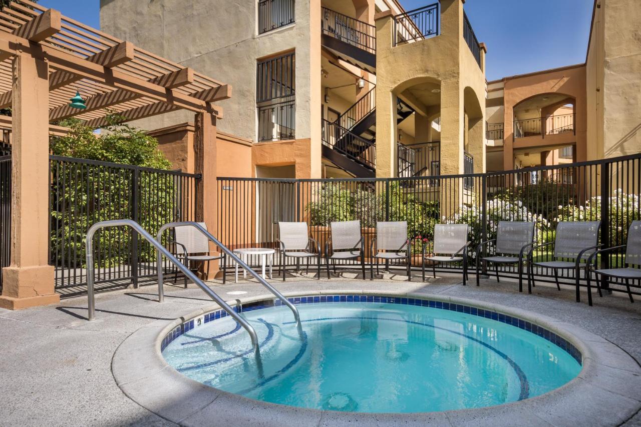 Mainstay Suites Orange County John Wayne Airport Santa Ana Extérieur photo